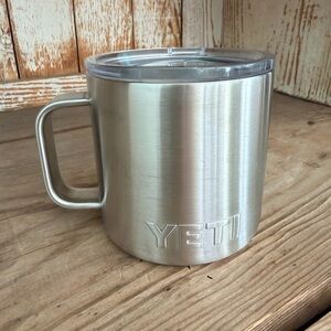 YETI Silver Stainless Steel Tumbler